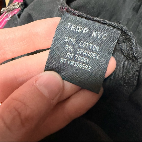 Tripp NYC Black & Pink Plaid Zip Mini Skirt Size S - Picture 7 of 8